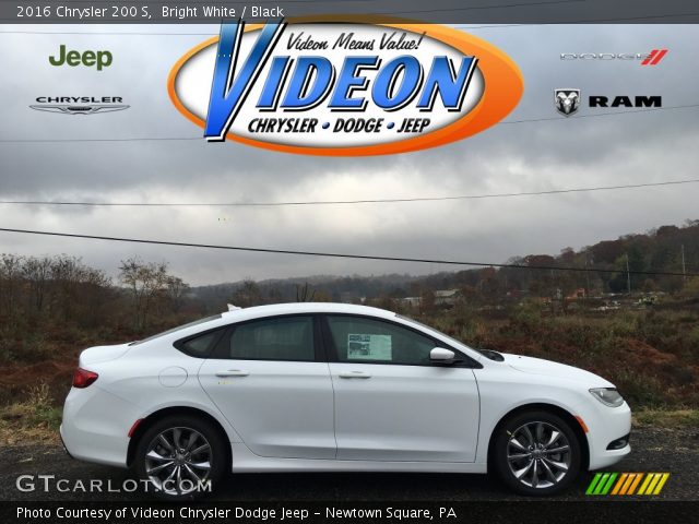 2016 Chrysler 200 S in Bright White