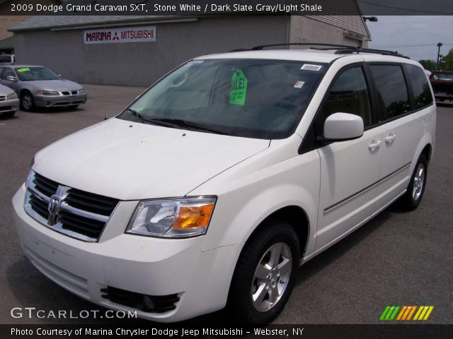 2009 Dodge Grand Caravan SXT in Stone White