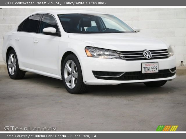 2014 Volkswagen Passat 2.5L SE in Candy White
