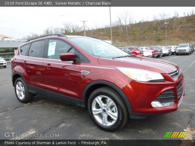 2016 Ford Escape SE 4WD in Sunset Metallic