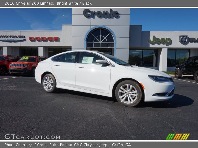 2016 Chrysler 200 Limited in Bright White