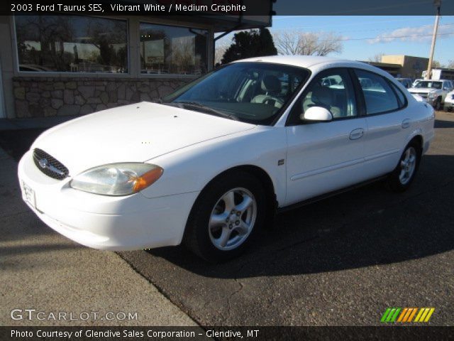 2003 Ford Taurus SES in Vibrant White