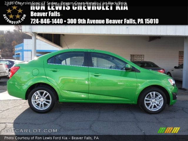 2016 Chevrolet Sonic LT Sedan in Dragon Green Metallic
