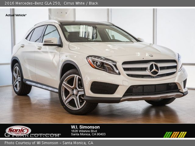 2016 Mercedes-Benz GLA 250 in Cirrus White