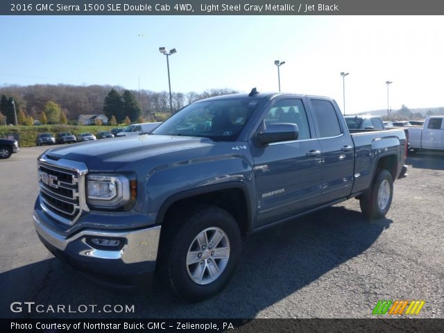 2016 GMC Sierra 1500 SLE Double Cab 4WD in Light Steel Gray Metallic