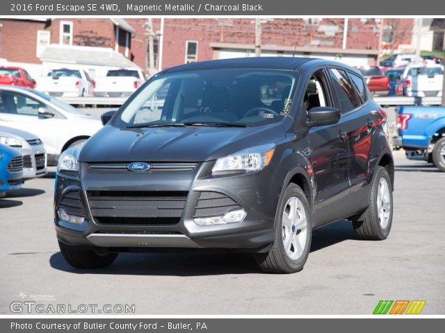 2016 Ford Escape SE 4WD in Magnetic Metallic