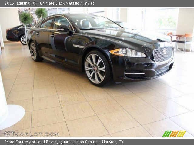 2015 Jaguar XJ XJ in Ultimate Black Metallic