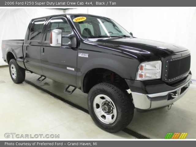 2006 Ford F250 Super Duty Lariat Crew Cab 4x4 in Black