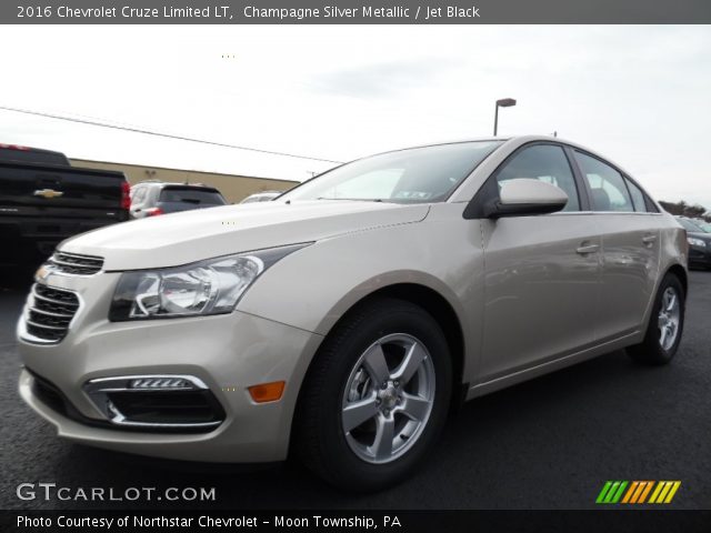 2016 Chevrolet Cruze Limited LT in Champagne Silver Metallic