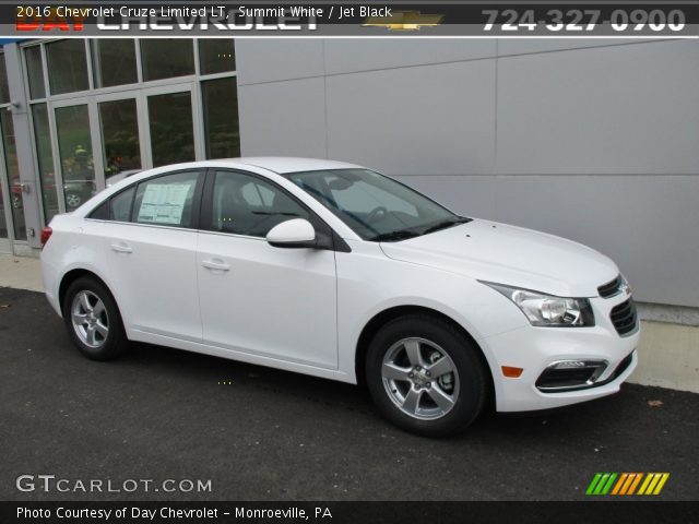 2016 Chevrolet Cruze Limited LT in Summit White