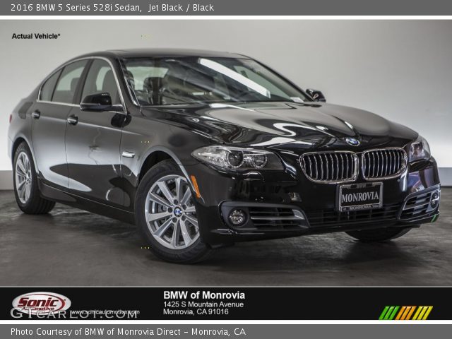 2016 BMW 5 Series 528i Sedan in Jet Black