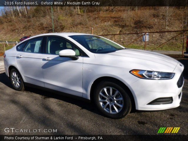 2016 Ford Fusion S in Oxford White