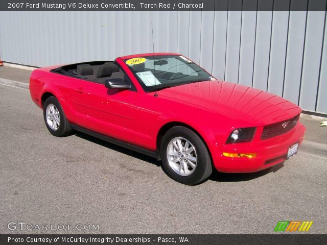 2007 Ford Mustang V6 Deluxe Convertible in Torch Red