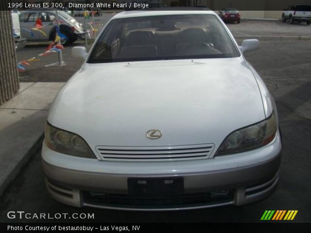 1996 Lexus ES 300 in Diamond White Pearl