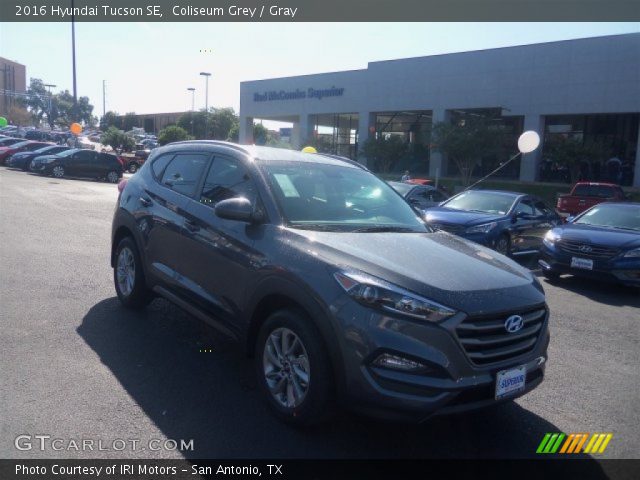 2016 Hyundai Tucson SE in Coliseum Grey