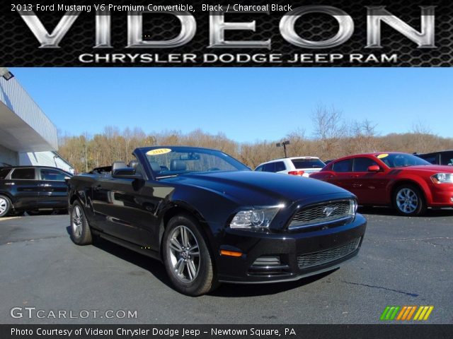 2013 Ford Mustang V6 Premium Convertible in Black