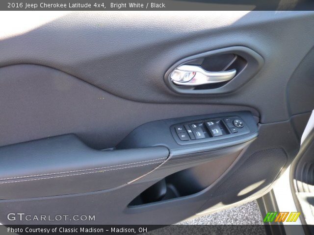 2016 Jeep Cherokee Latitude 4x4 in Bright White