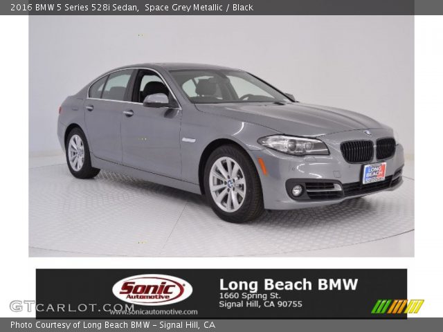 2016 BMW 5 Series 528i Sedan in Space Grey Metallic
