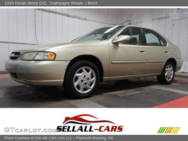 1999 Nissan Altima GXE in Champagne Metallic