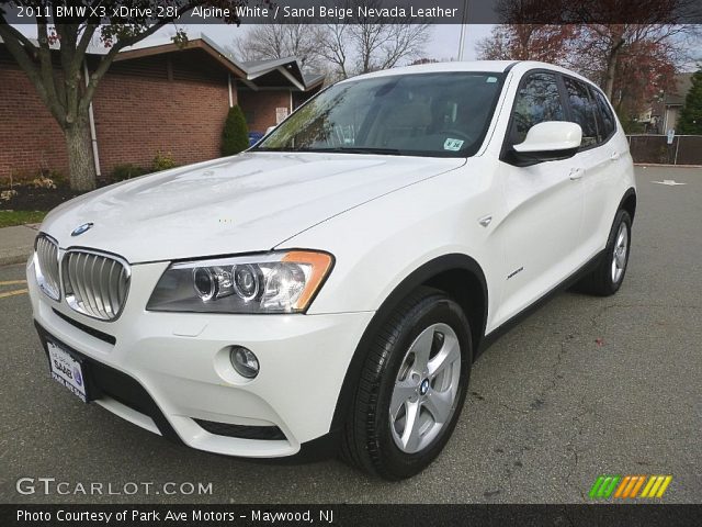 2011 BMW X3 xDrive 28i in Alpine White