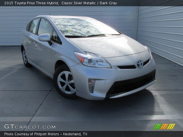 2015 Toyota Prius Three Hybrid in Classic Silver Metallic