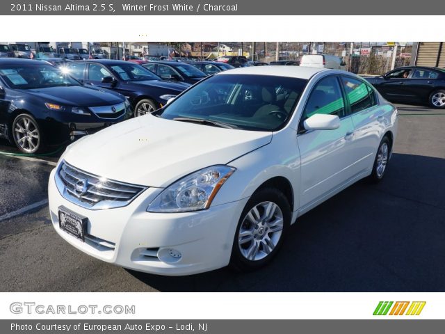 2011 Nissan Altima 2.5 S in Winter Frost White