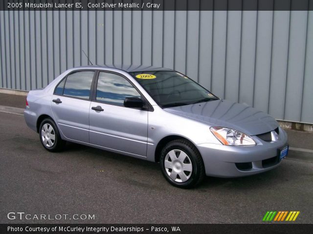 2005 Mitsubishi Lancer ES in Cool Silver Metallic