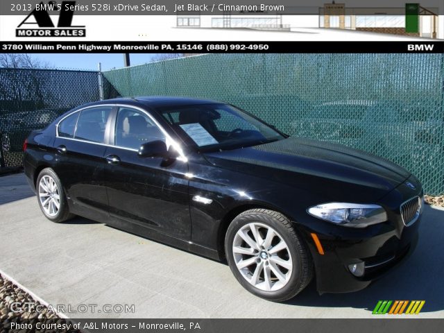 2013 BMW 5 Series 528i xDrive Sedan in Jet Black