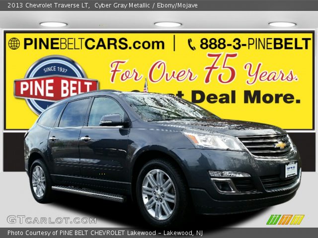 2013 Chevrolet Traverse LT in Cyber Gray Metallic