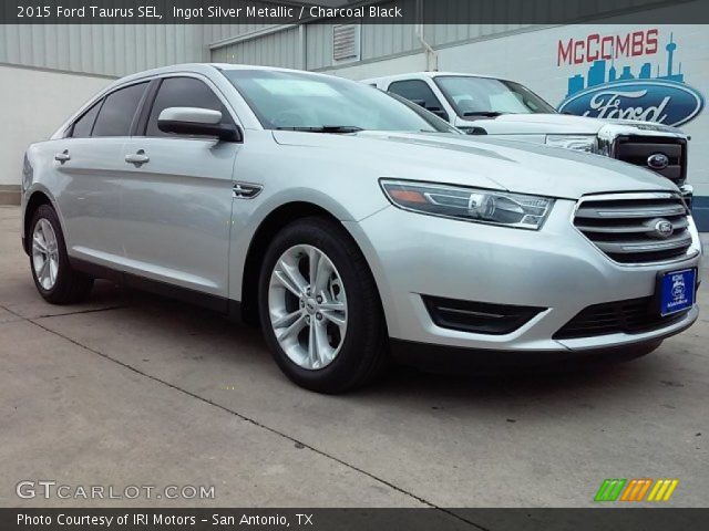 2015 Ford Taurus SEL in Ingot Silver Metallic