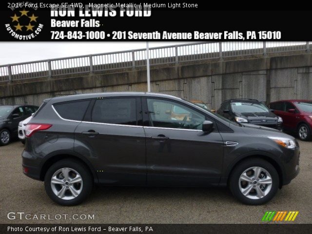2016 Ford Escape SE 4WD in Magnetic Metallic