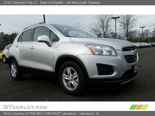 2016 Chevrolet Trax LT in Silver Ice Metallic