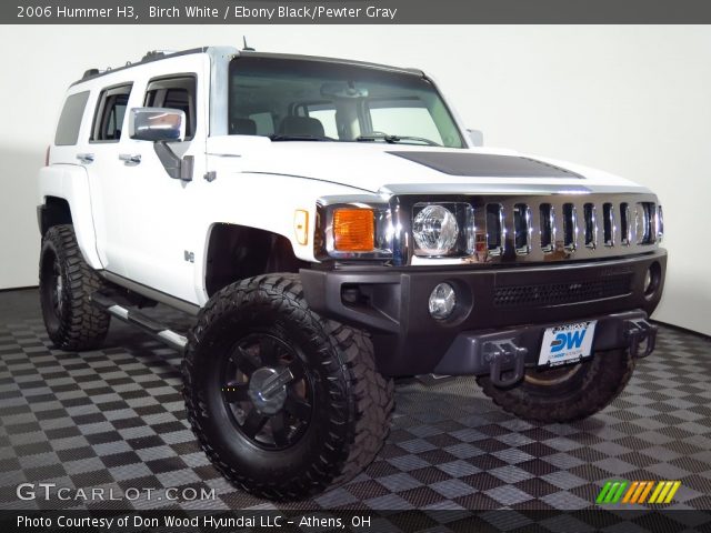 2006 Hummer H3  in Birch White