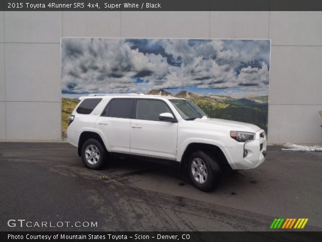 2015 Toyota 4Runner SR5 4x4 in Super White