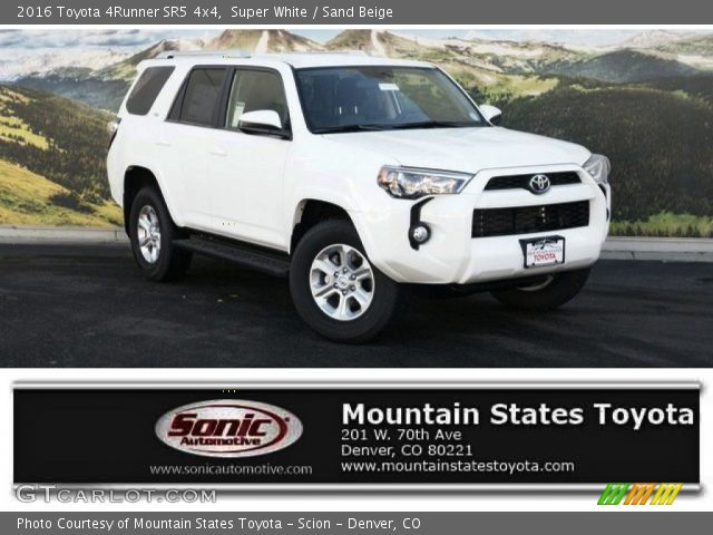 2016 Toyota 4Runner SR5 4x4 in Super White