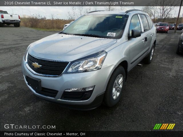 2016 Chevrolet Traverse LS in Silver Ice Metallic