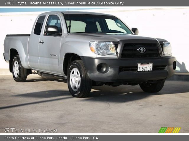 2005 Toyota Tacoma Access Cab in Silver Streak Mica