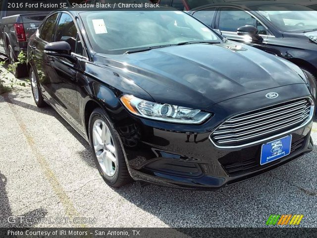 2016 Ford Fusion SE in Shadow Black