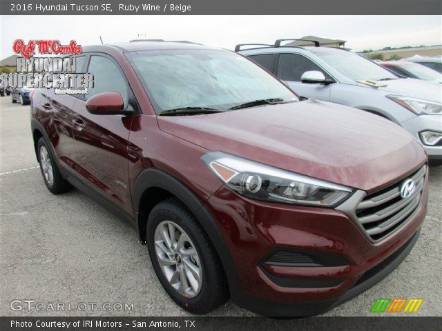 2016 Hyundai Tucson SE in Ruby Wine