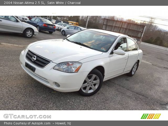 2004 Nissan Altima 2.5 SL in Satin White