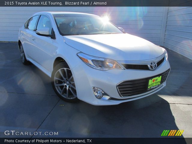 2015 Toyota Avalon XLE Touring in Blizzard Pearl