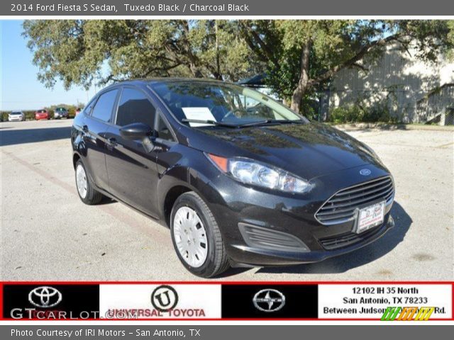 2014 Ford Fiesta S Sedan in Tuxedo Black