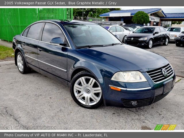 2005 Volkswagen Passat GLX Sedan in Blue Graphite Metallic