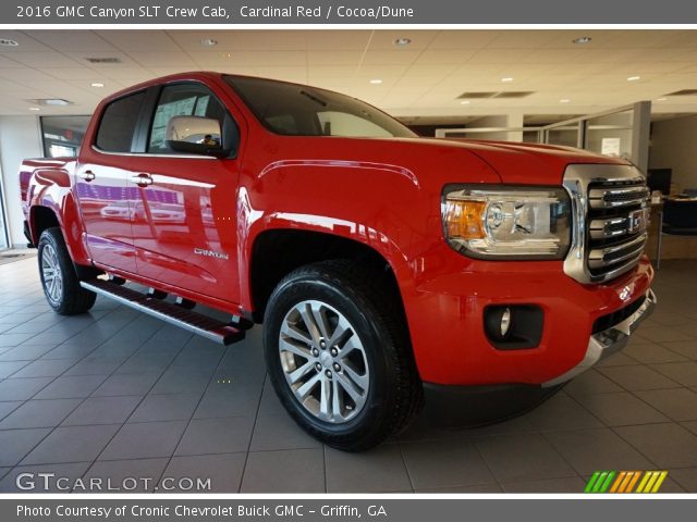 2016 GMC Canyon SLT Crew Cab in Cardinal Red