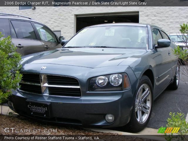 2006 Dodge Charger R/T in Magnesium Pearlcoat