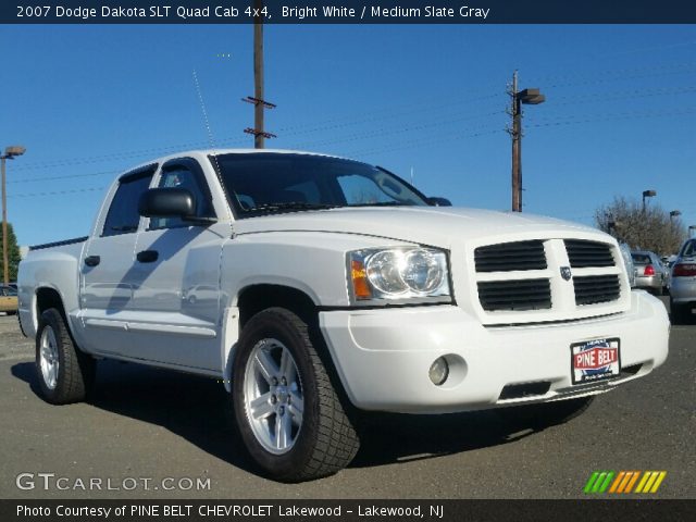 2007 Dodge Dakota SLT Quad Cab 4x4 in Bright White
