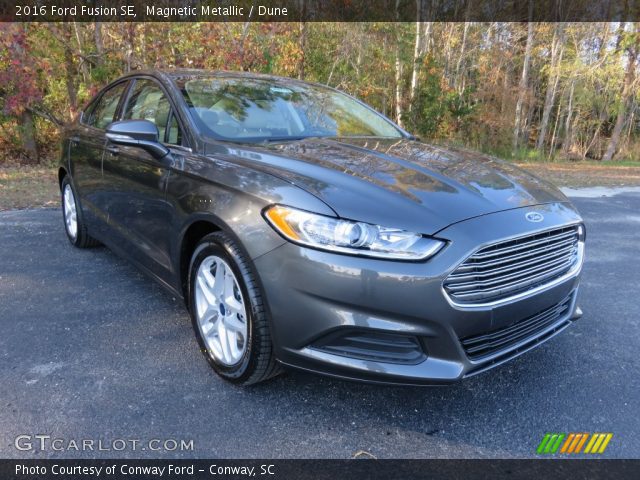2016 Ford Fusion SE in Magnetic Metallic