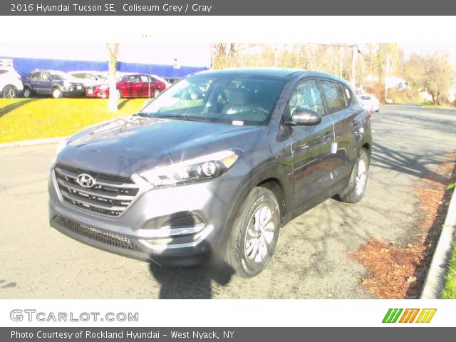 2016 Hyundai Tucson SE in Coliseum Grey