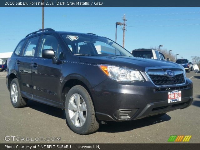 2016 Subaru Forester 2.5i in Dark Gray Metallic