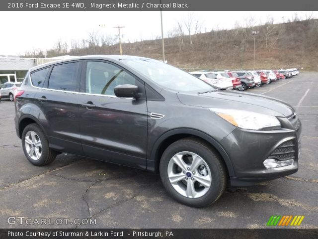 2016 Ford Escape SE 4WD in Magnetic Metallic